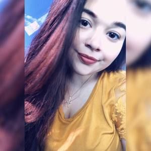 Meet your Posher, Anaira